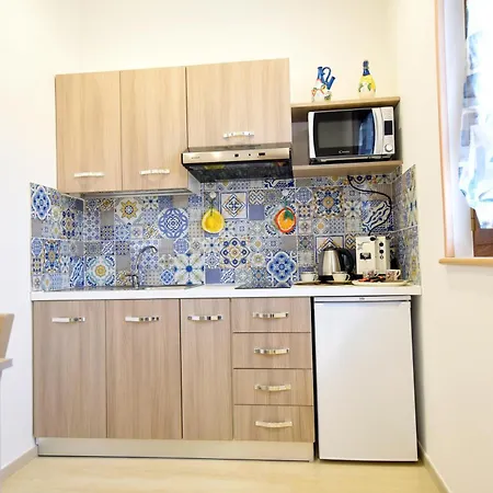 Acunto's Homes
