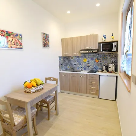 Holiday home Acunto's Homes